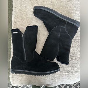 Emu Australia Sheepskin boots